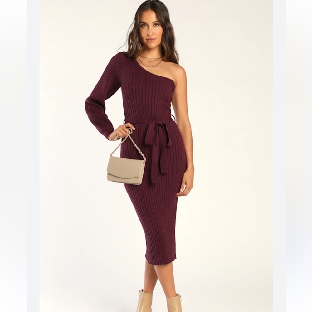 Lulu’s Abundant Allure Plum Purple One-Shoulder ribbed Sweater Dress sz M